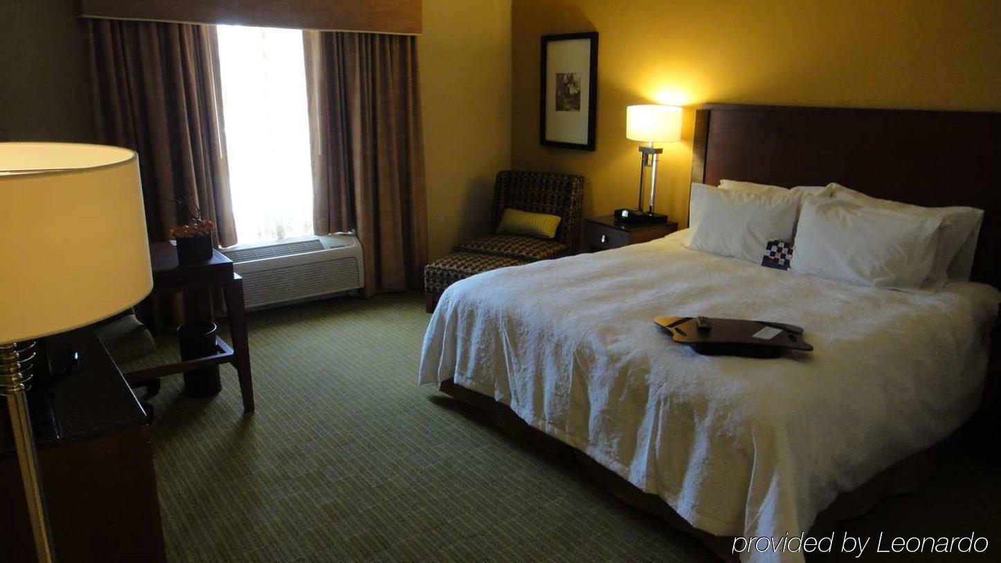 Hampton Inn & Suites Riverside/Corona East Δωμάτιο φωτογραφία