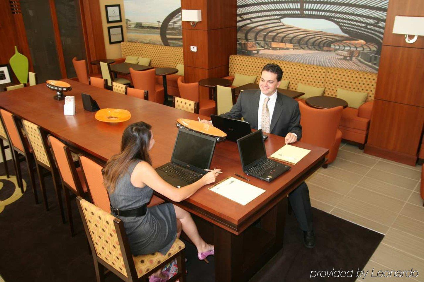 Hampton Inn & Suites Riverside/Corona East Ανέσεις φωτογραφία