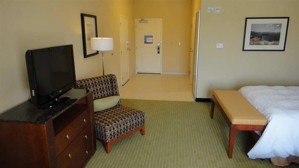 Hampton Inn & Suites Riverside/Corona East Δωμάτιο φωτογραφία